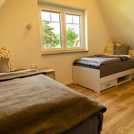 Luxusferienhaus Fuchsbau - Mit Netflix, Playstation, Sauna, Sportraum Und Kamin Zirchow